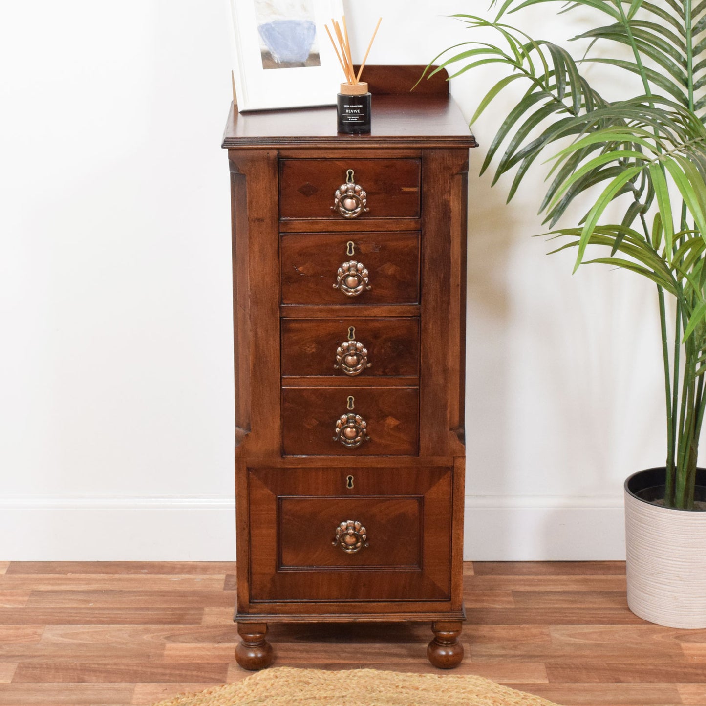Antique Mahogany Chest of Drawers