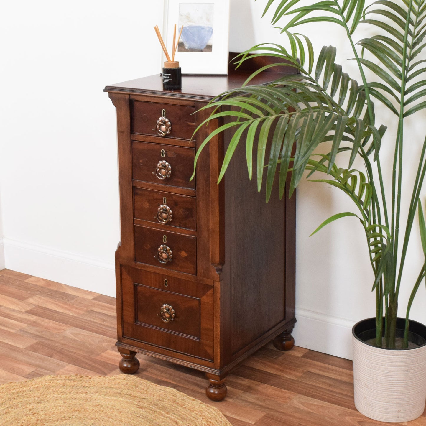 Antique Mahogany Chest of Drawers