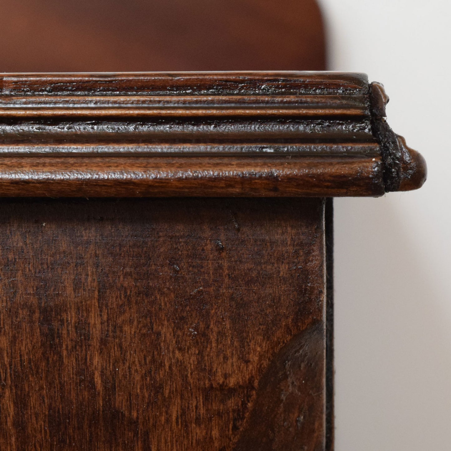 Antique Mahogany Chest of Drawers