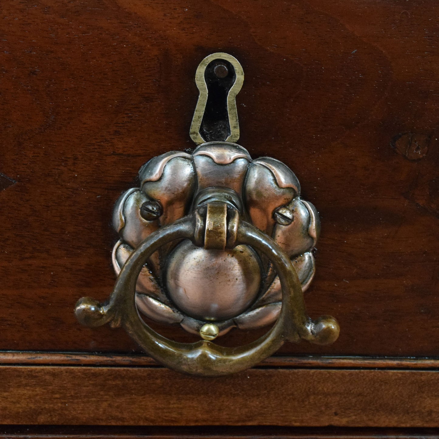 Antique Mahogany Chest of Drawers