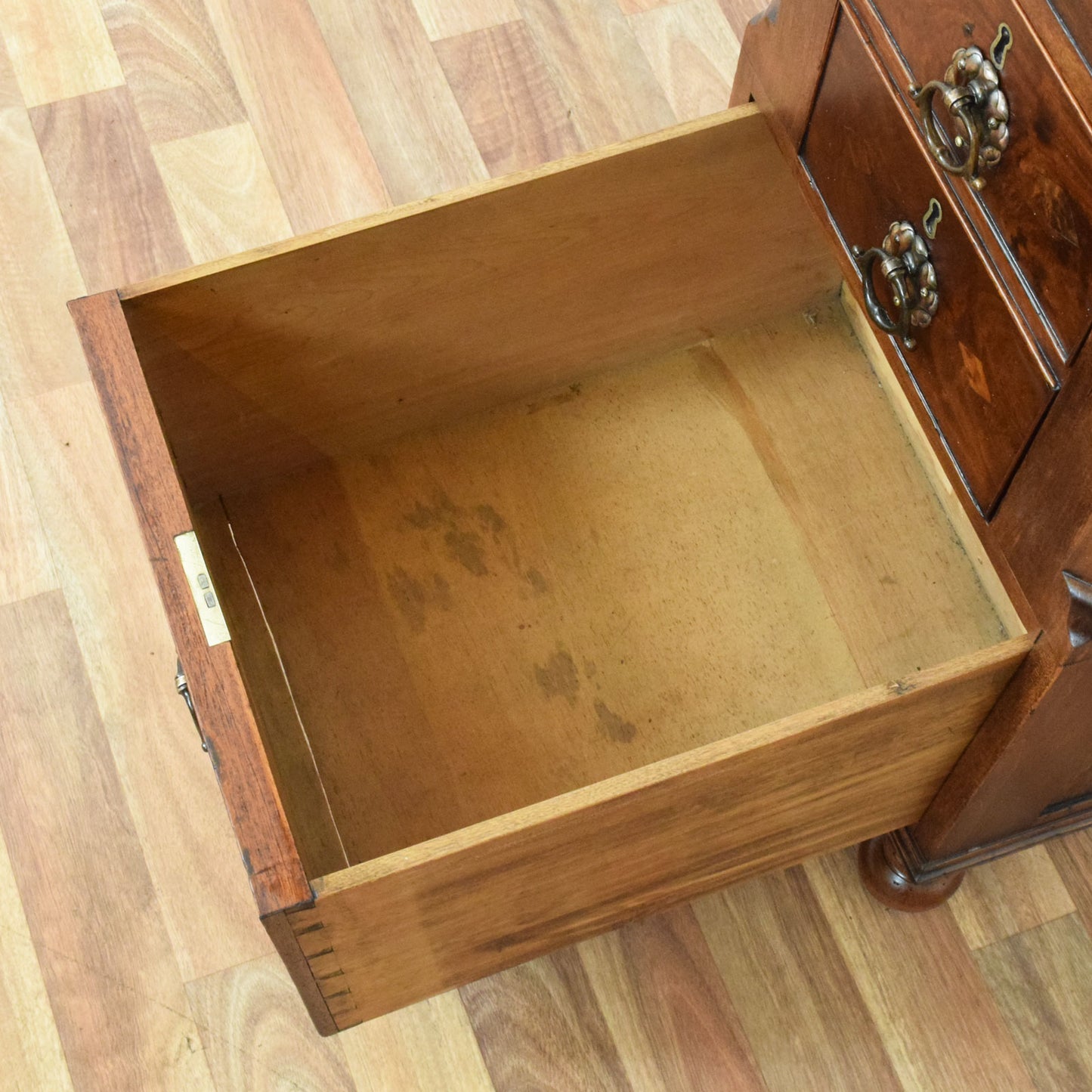 Antique Mahogany Chest of Drawers