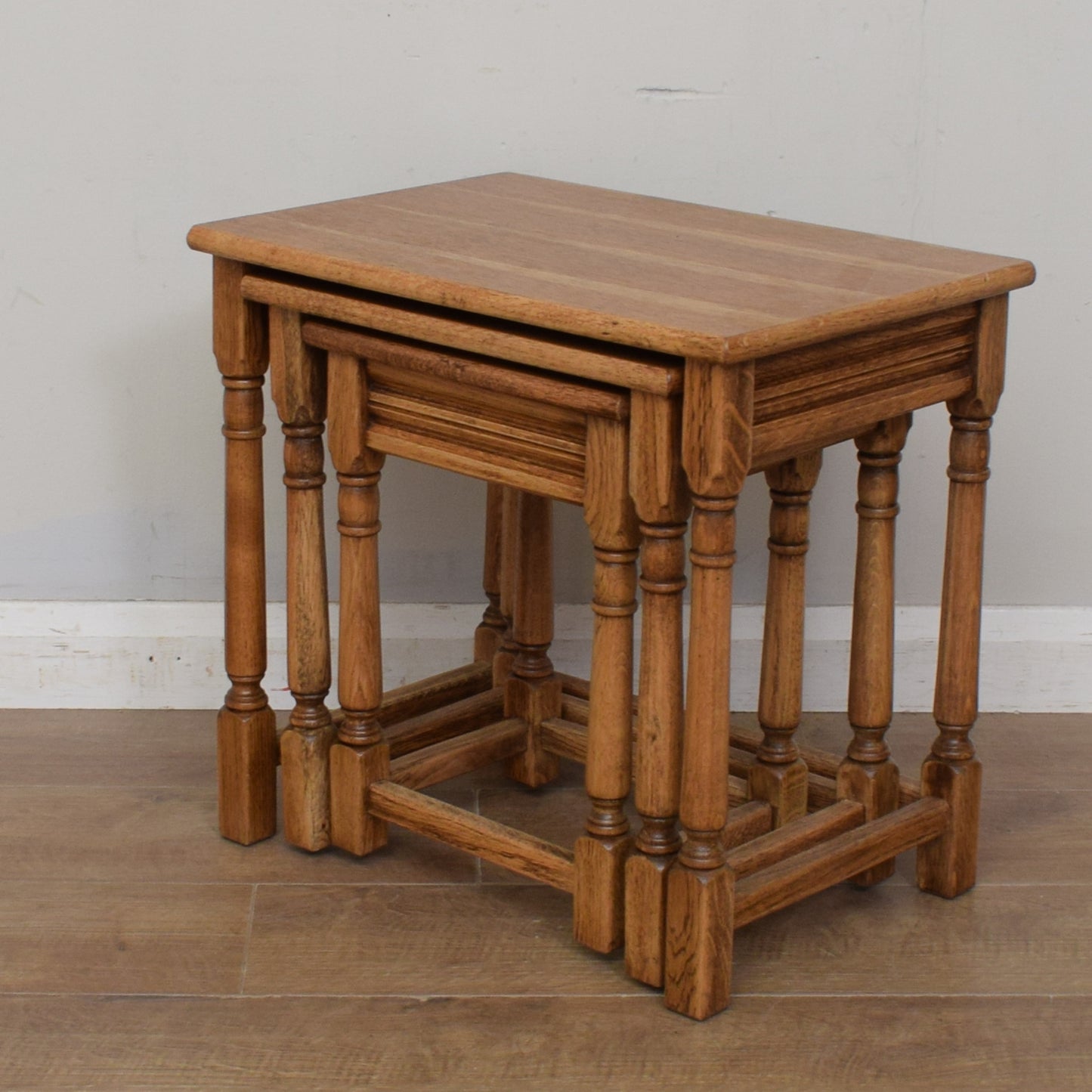 Oak Nest Of Tables