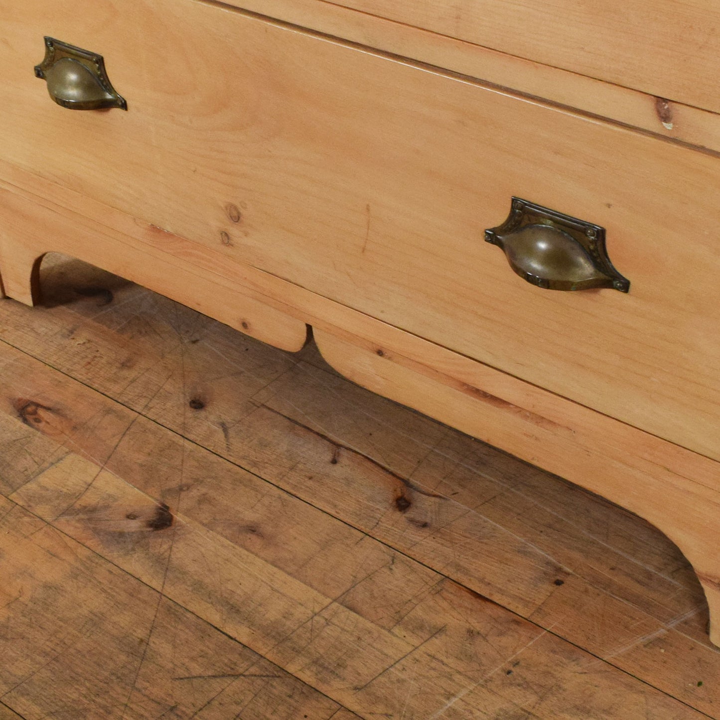 Rustic Pine Dressing Table