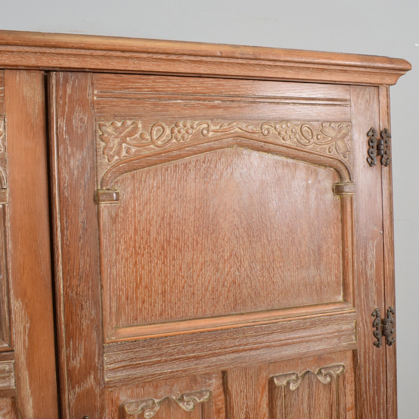 Restored Oak Gents Wardrobe