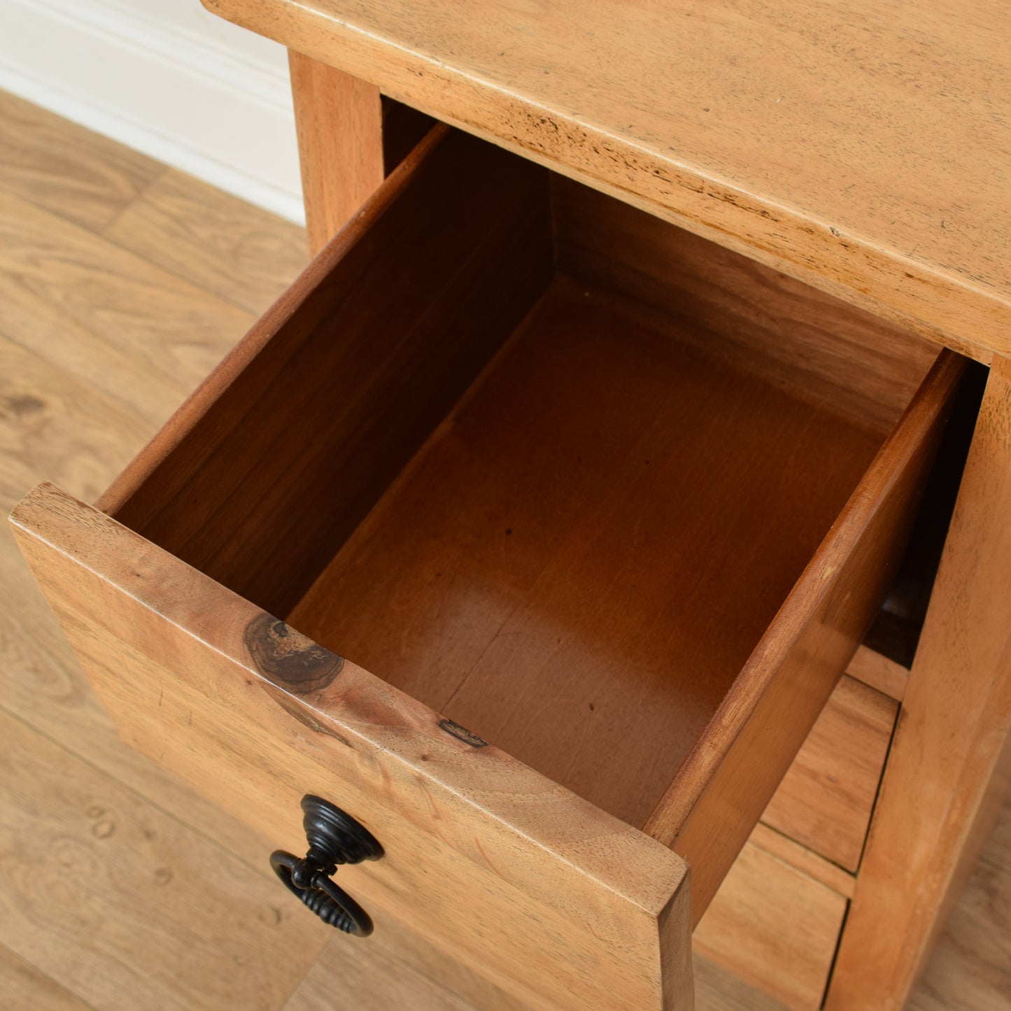 Blonde Oak Chest Of Drawers
