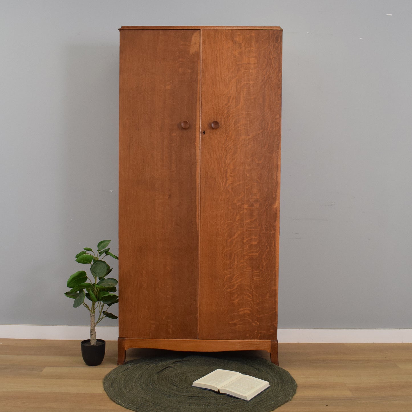 Oak Veneer Gents Wardrobe