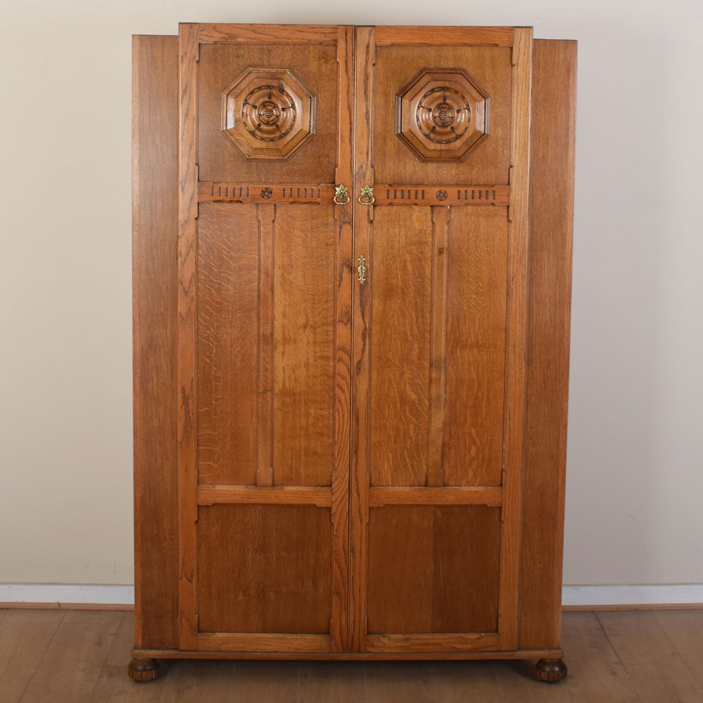 Ornate Oak Double Wardrobe