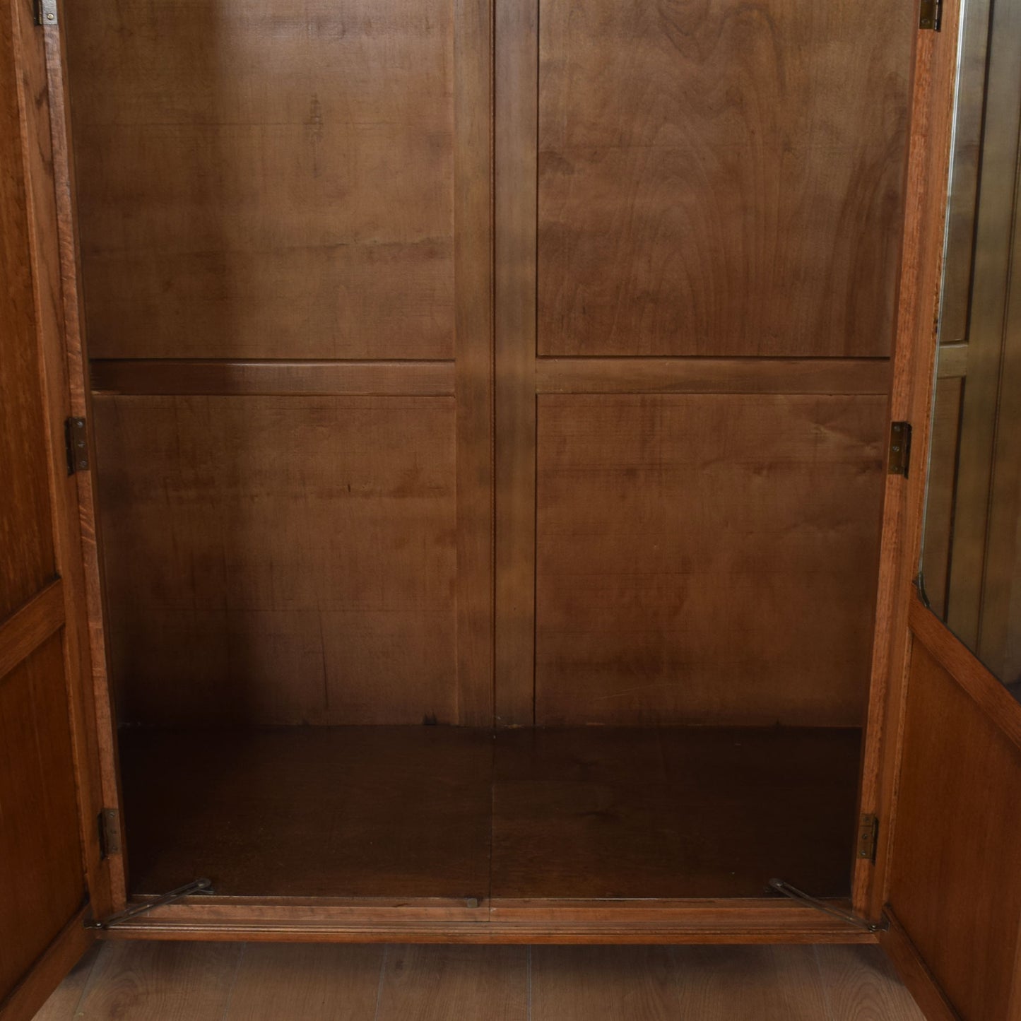Ornate Oak Double Wardrobe