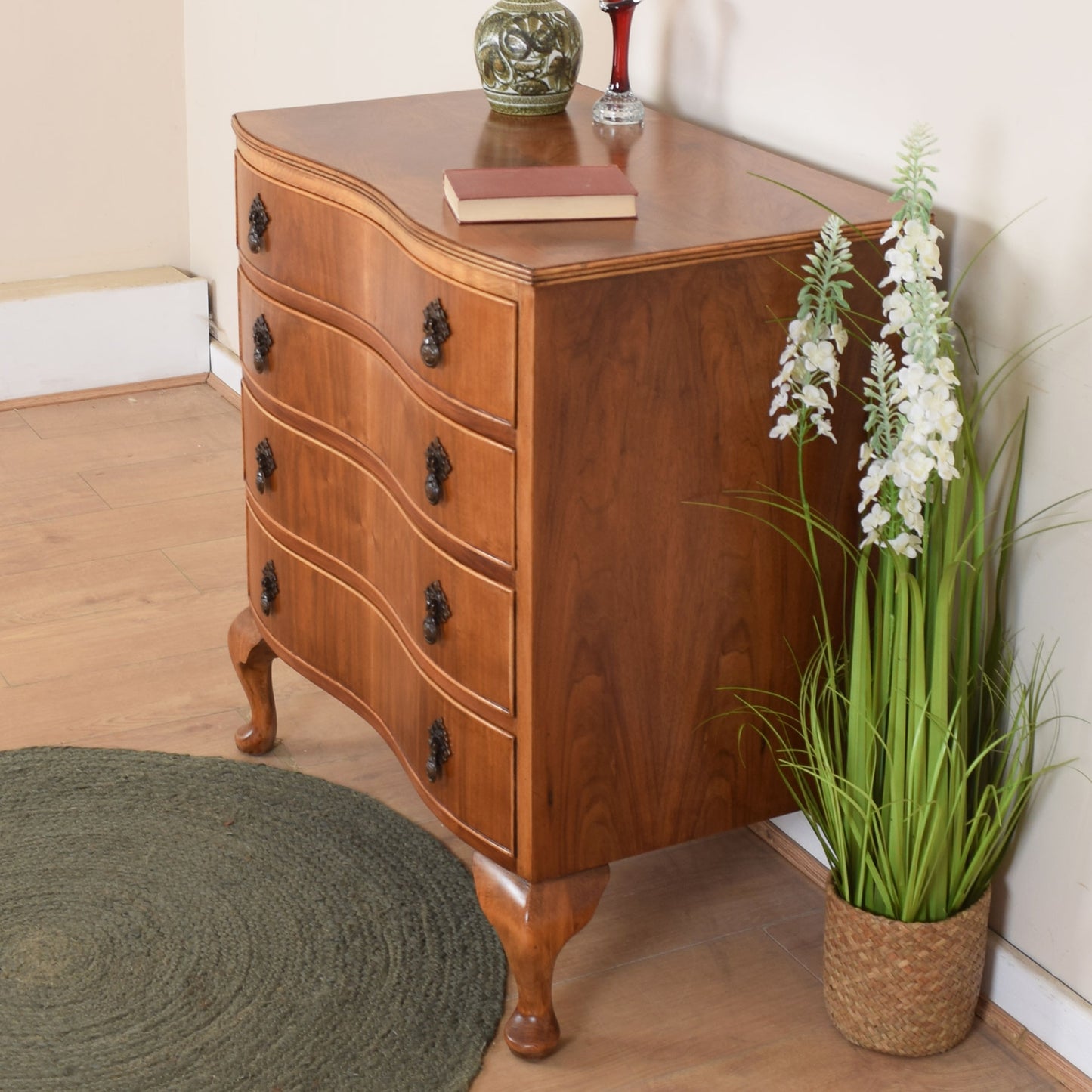 Mahogany Chest Of Drawers