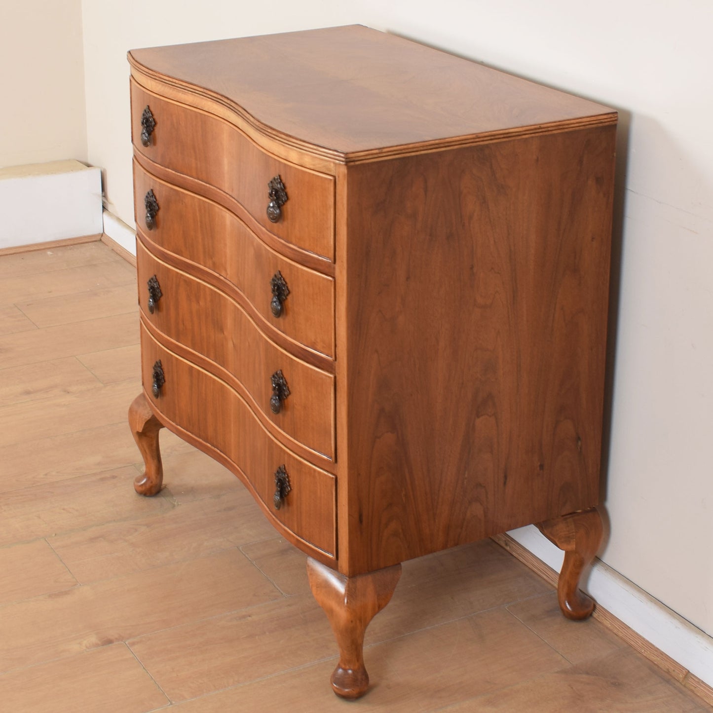 Mahogany Chest Of Drawers