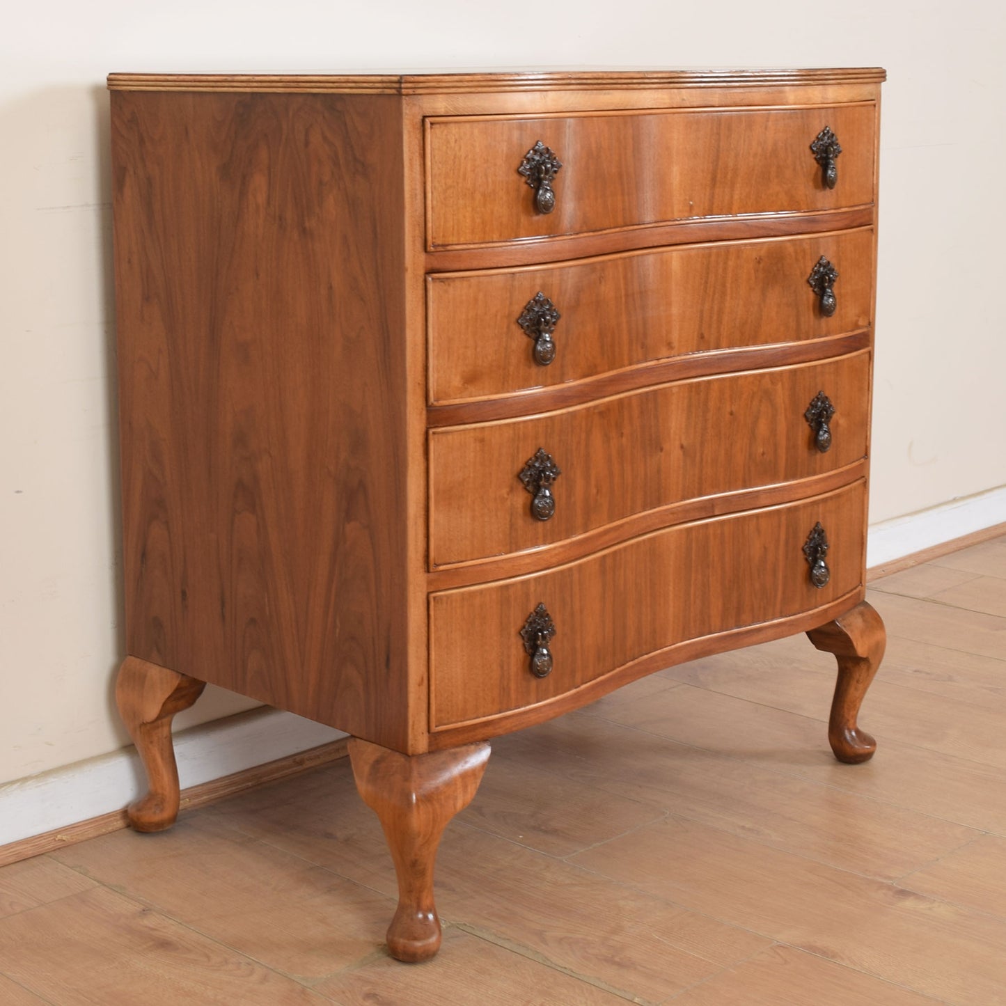 Mahogany Chest Of Drawers