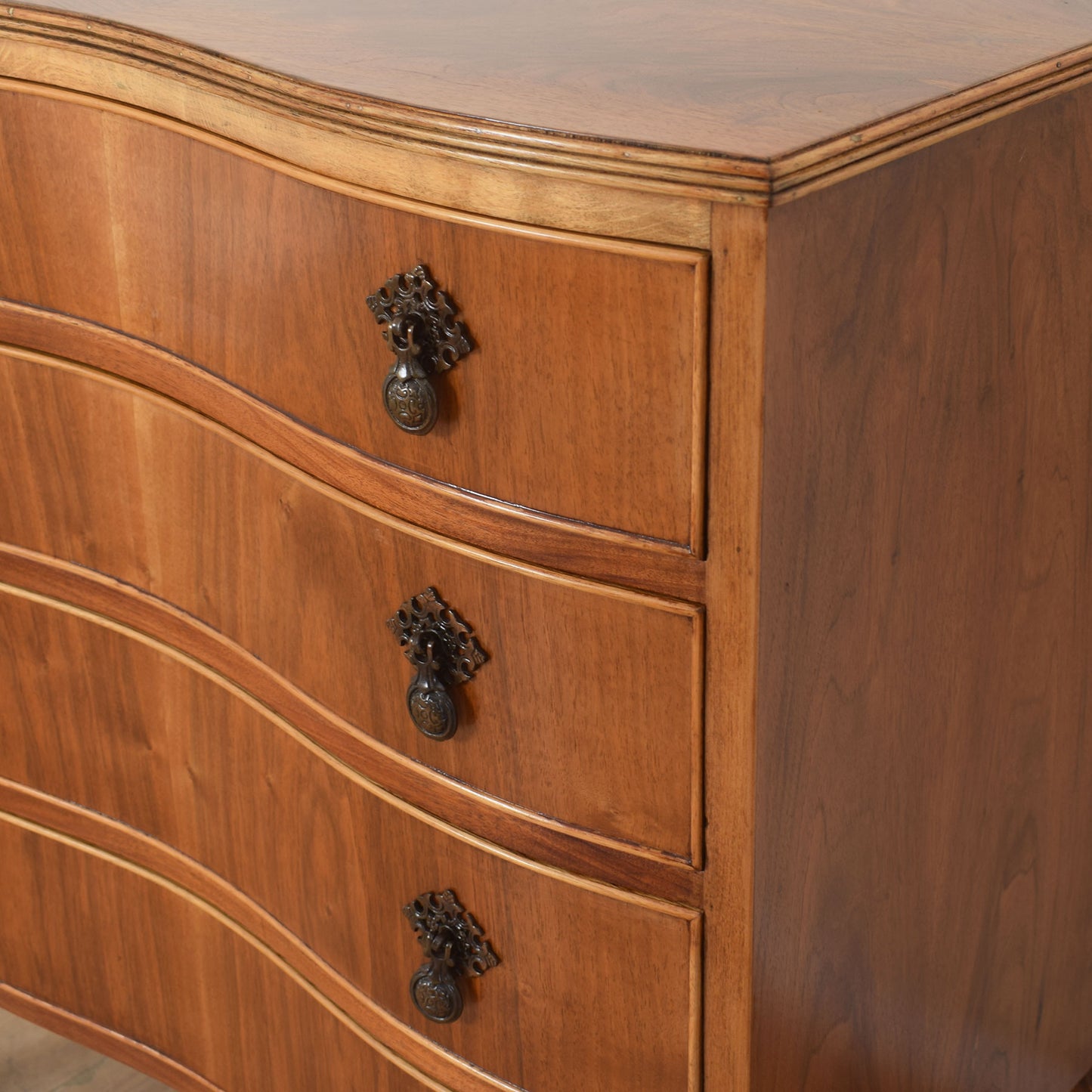 Mahogany Chest Of Drawers