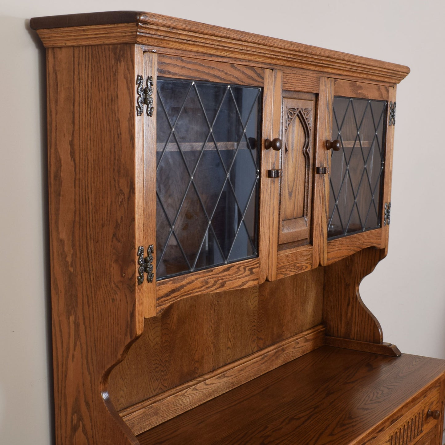 Glazed Webber Dresser