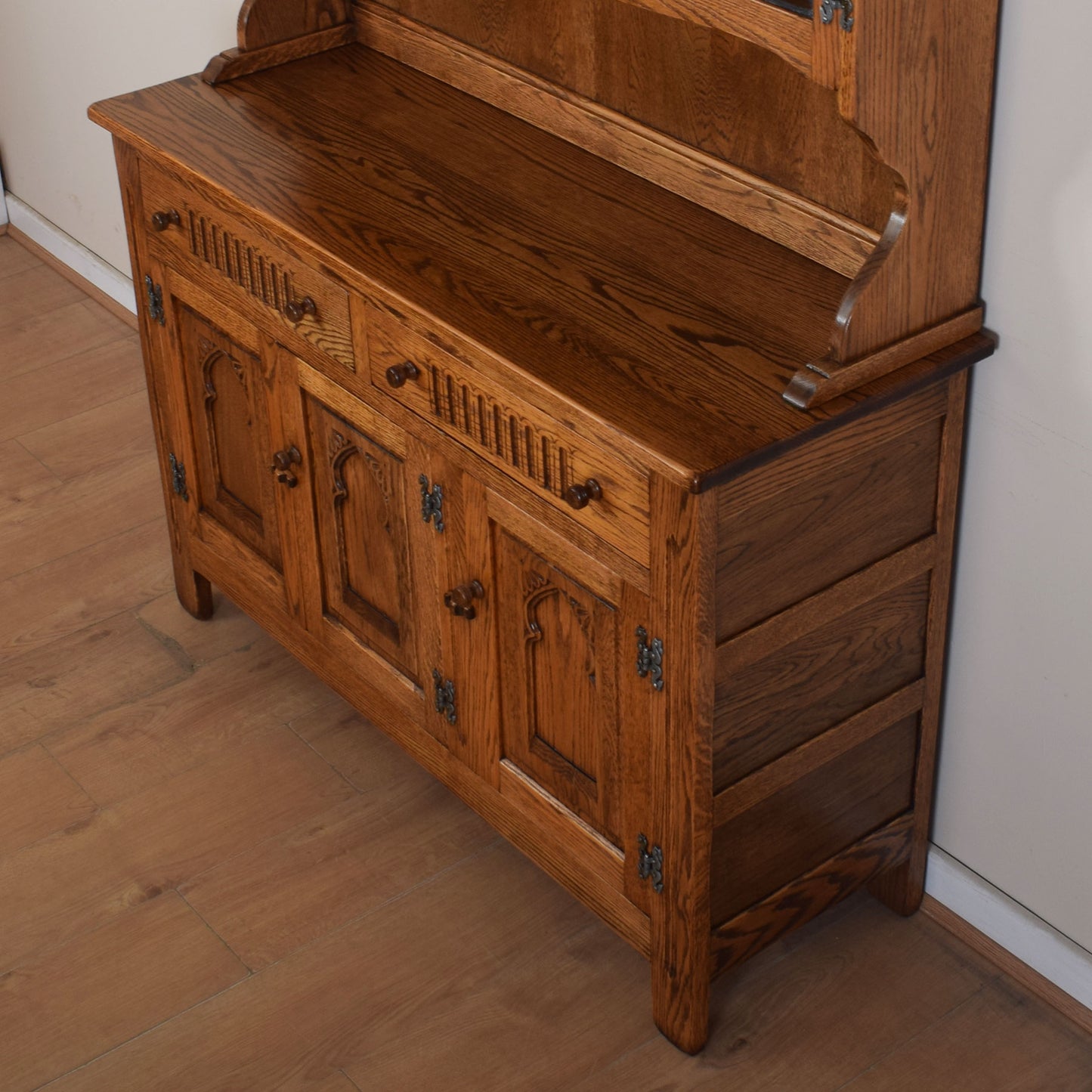 Glazed Webber Dresser