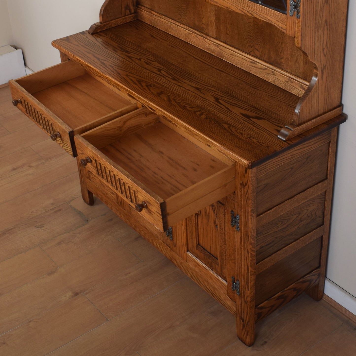 Glazed Webber Dresser