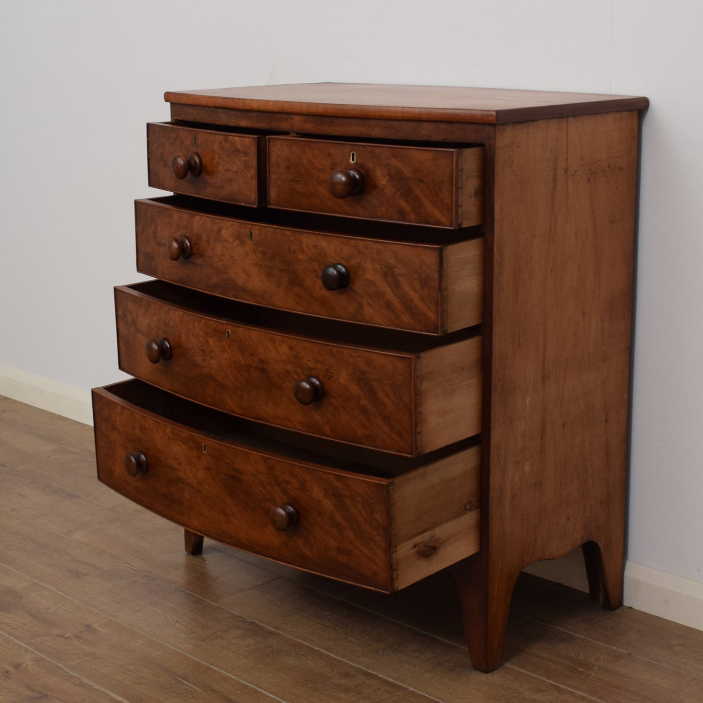 Antique Victorian Chest Of Drawers