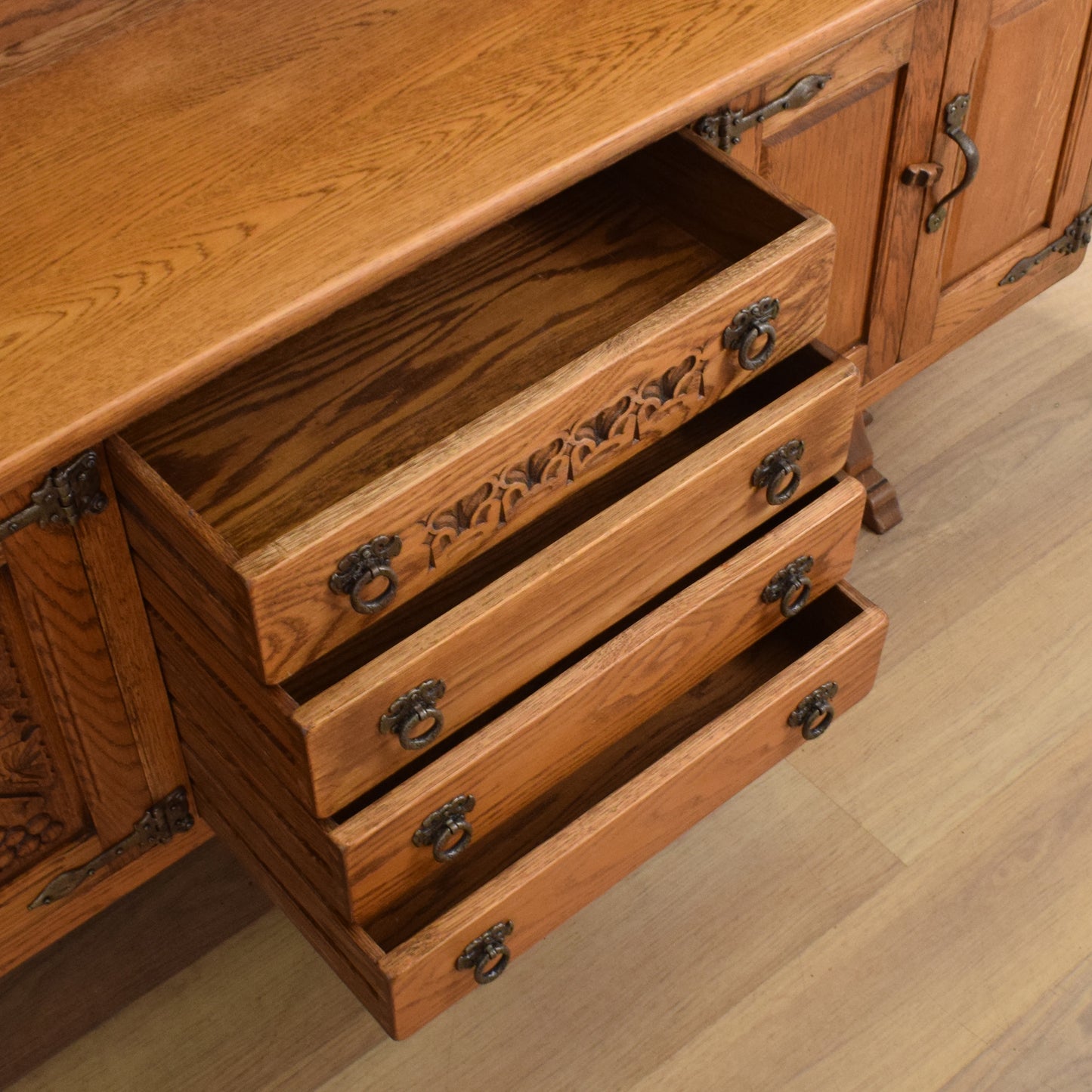 Large Oak Webber Dresser