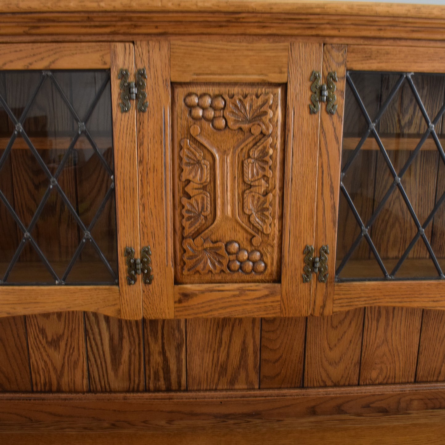 Large Oak Webber Dresser