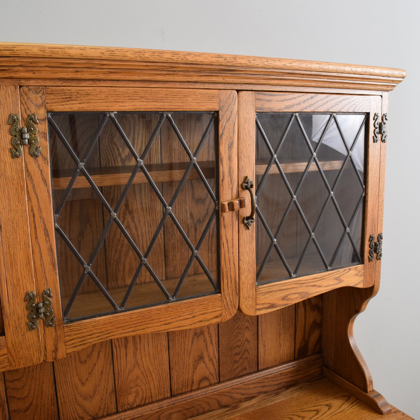 Large Oak Webber Dresser