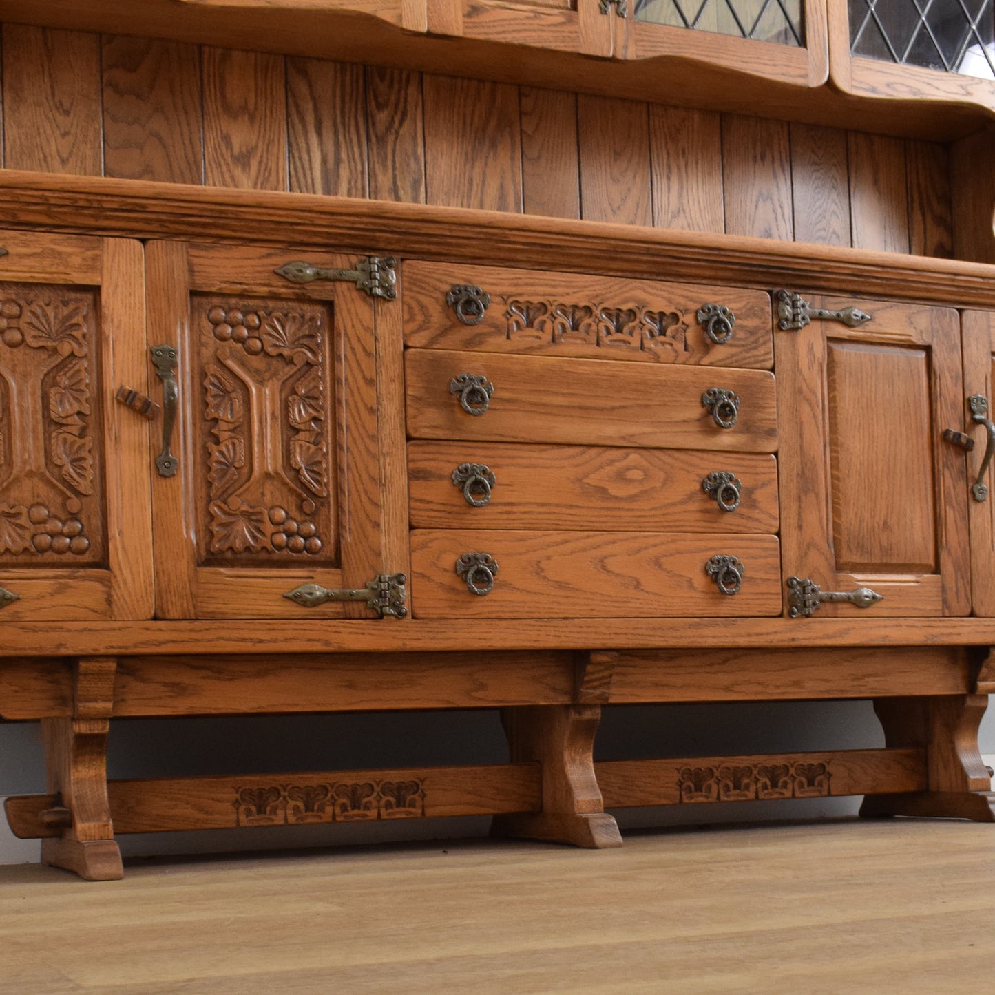 Large Oak Webber Dresser