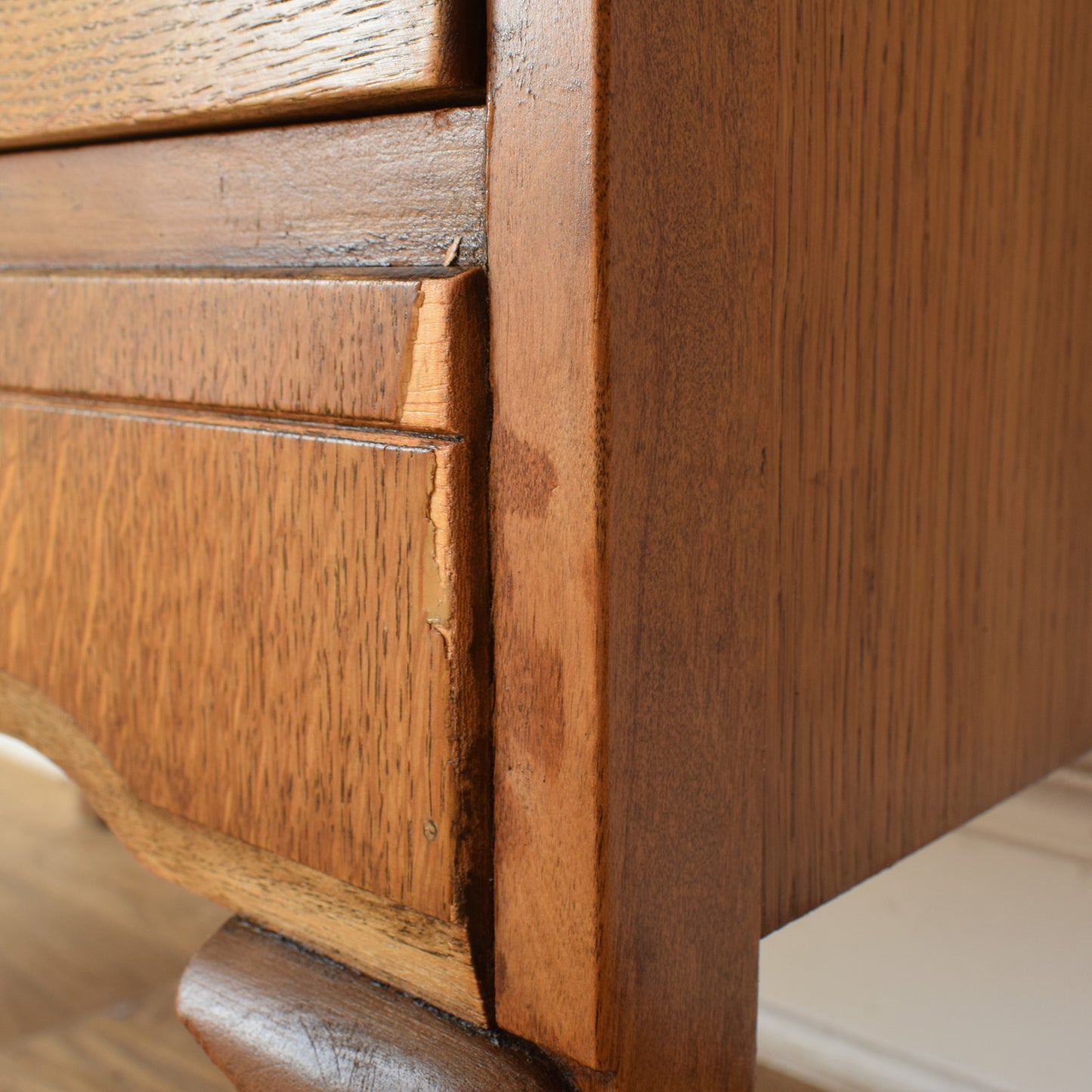 Oak Chest Of Drawers