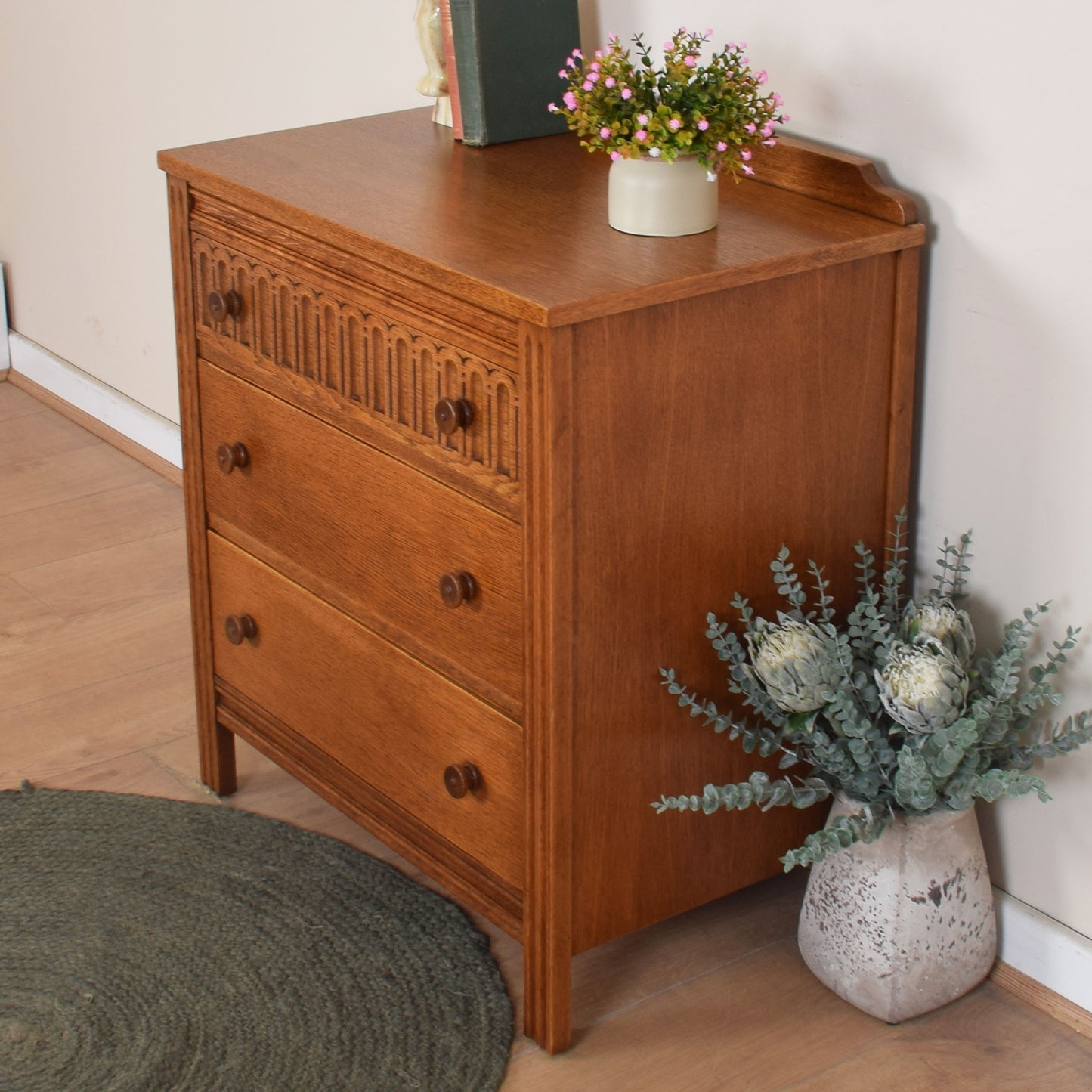 Oak Chest of Drawers
