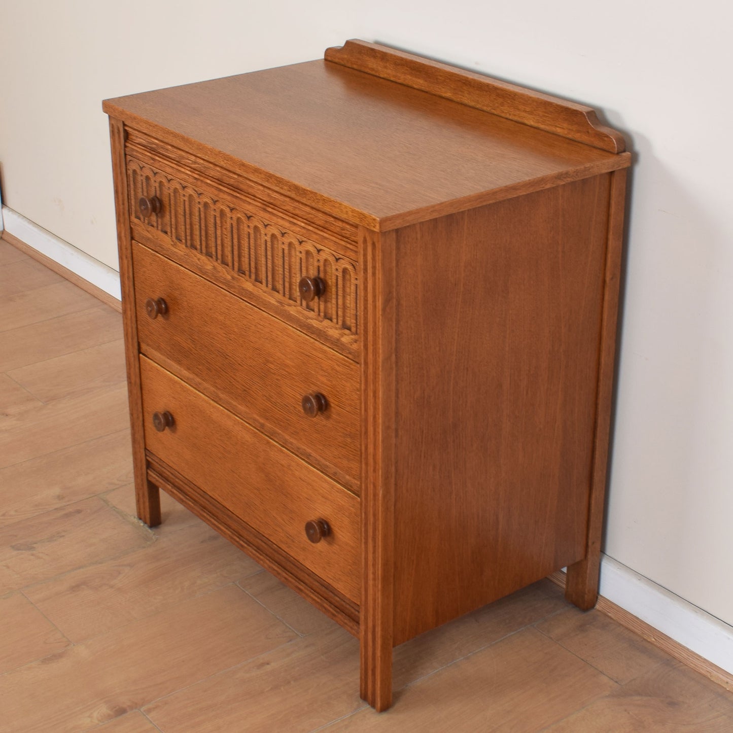 Oak Chest of Drawers