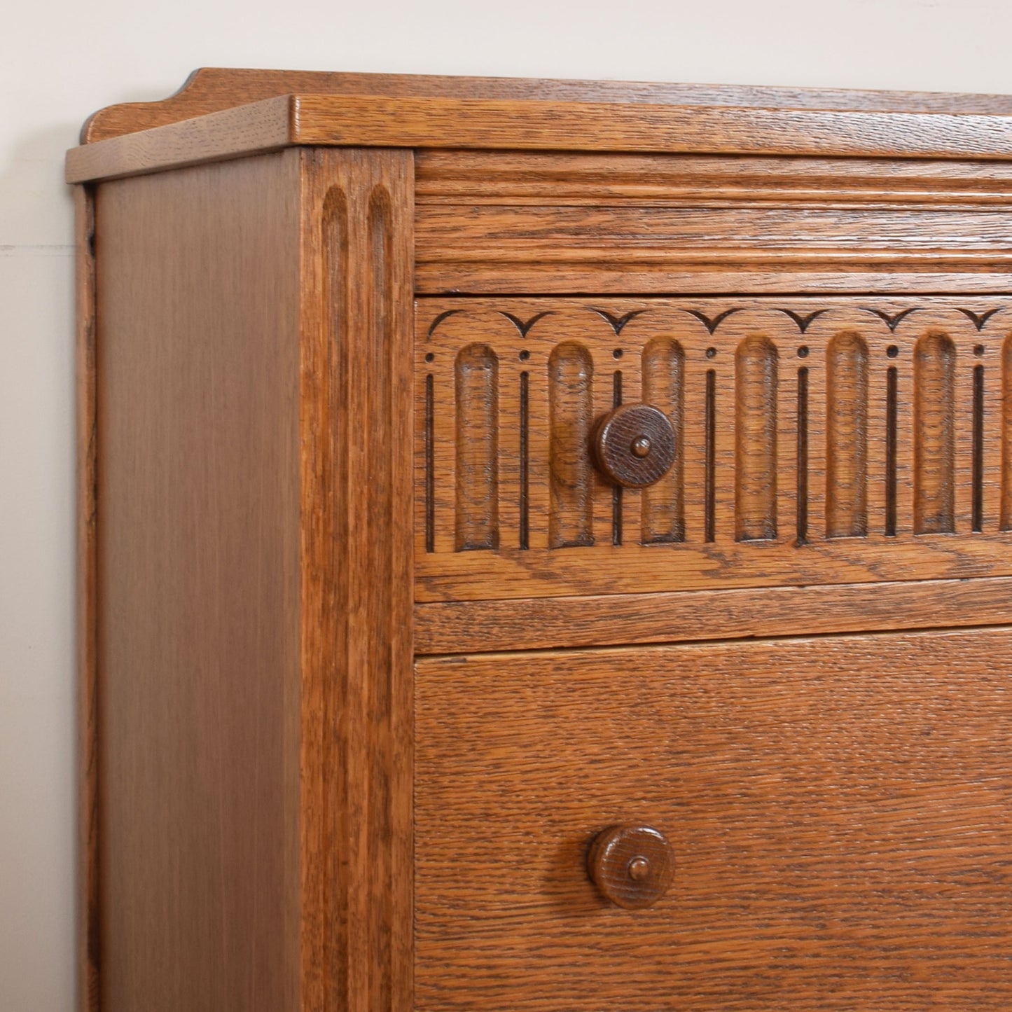 Oak Chest of Drawers