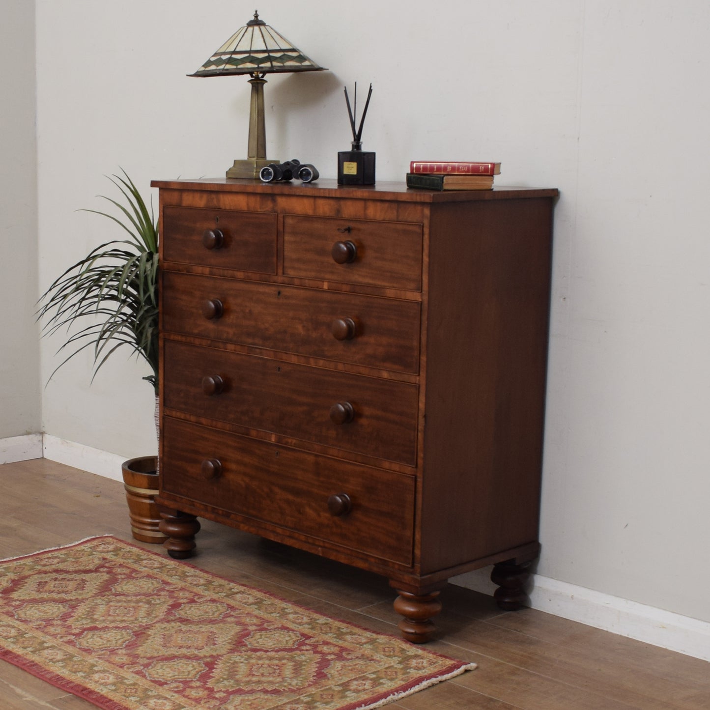 Victorian Chest of Drawers