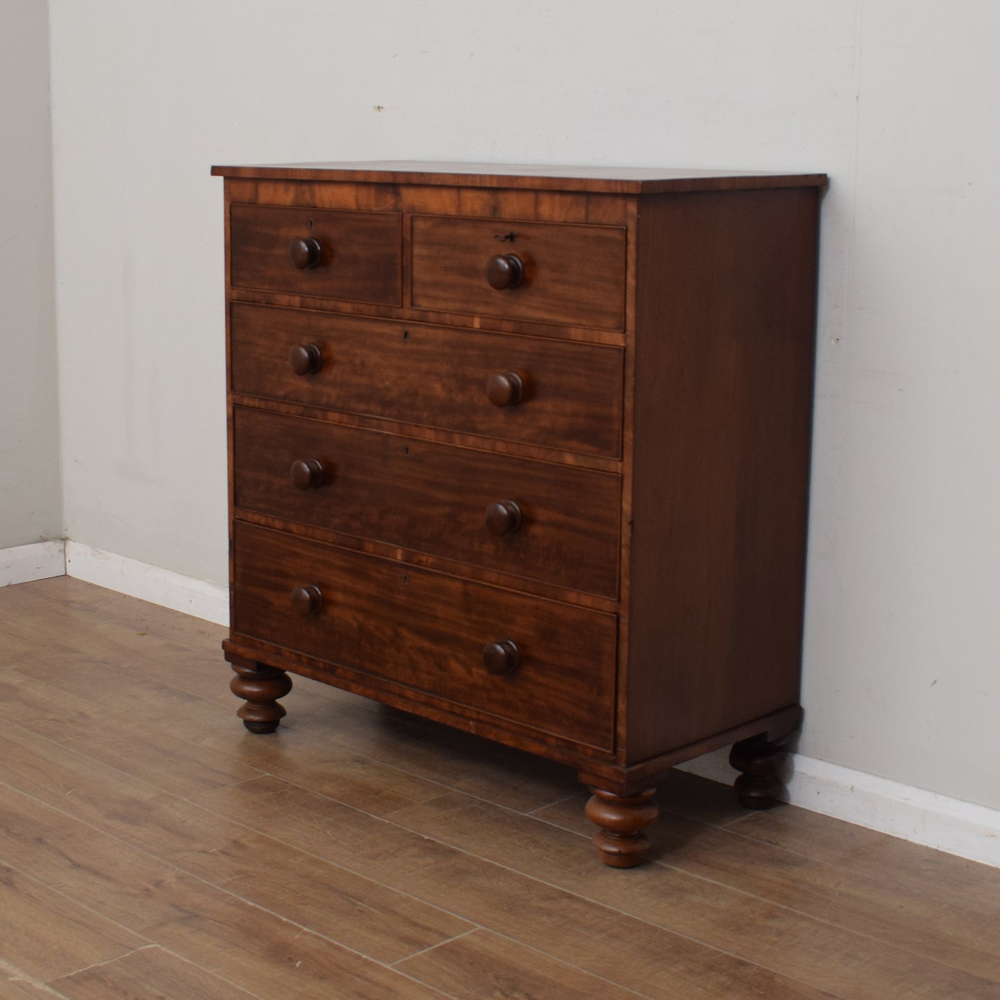 Victorian Chest of Drawers