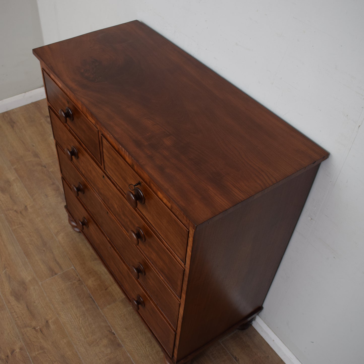 Victorian Chest of Drawers