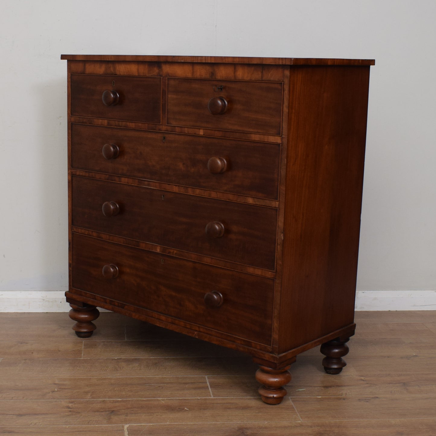 Victorian Chest of Drawers