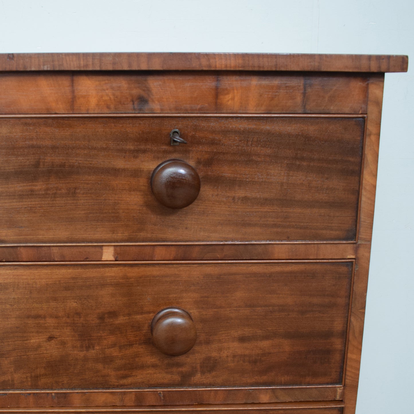 Victorian Chest of Drawers