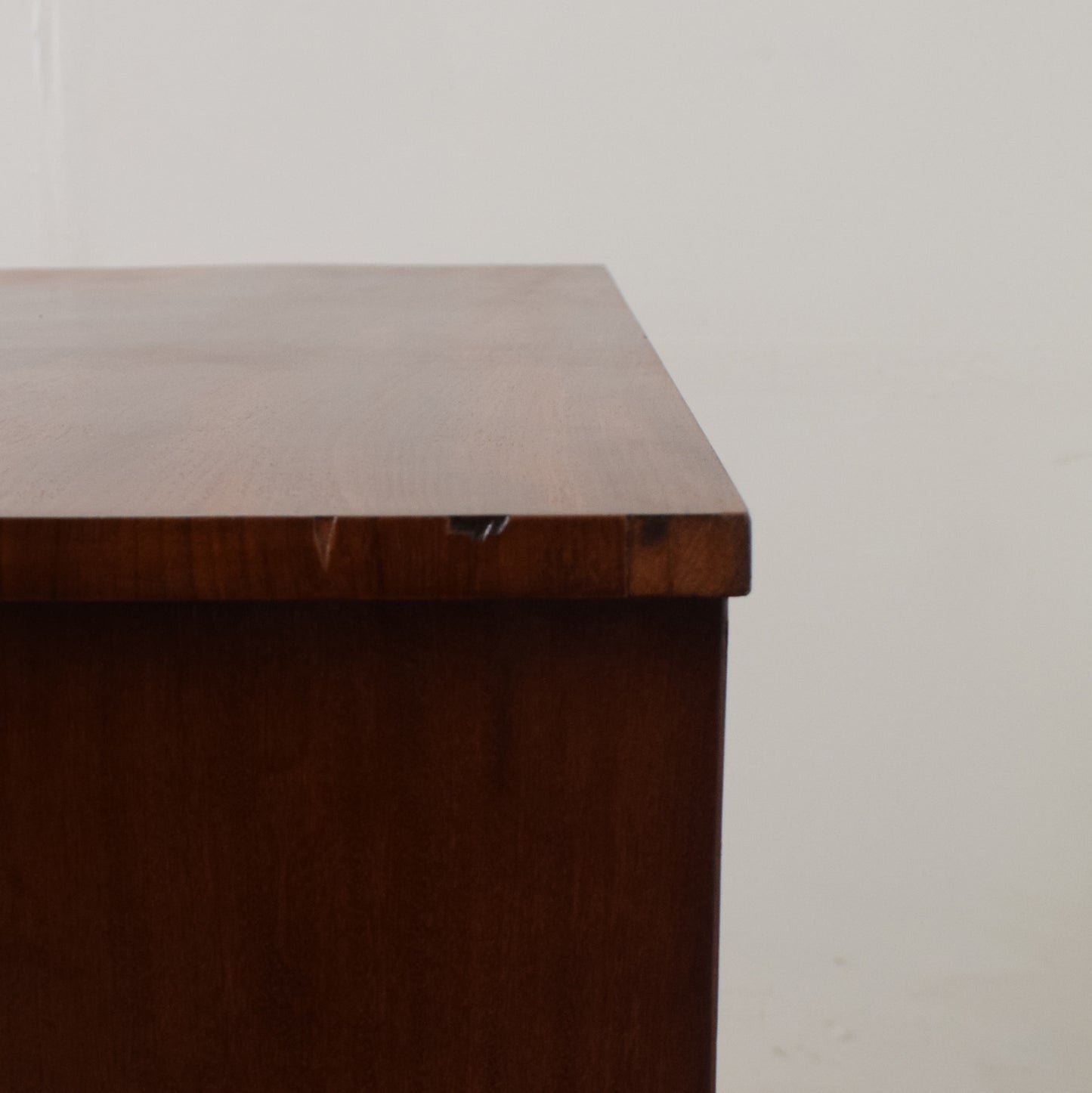 Victorian Chest of Drawers