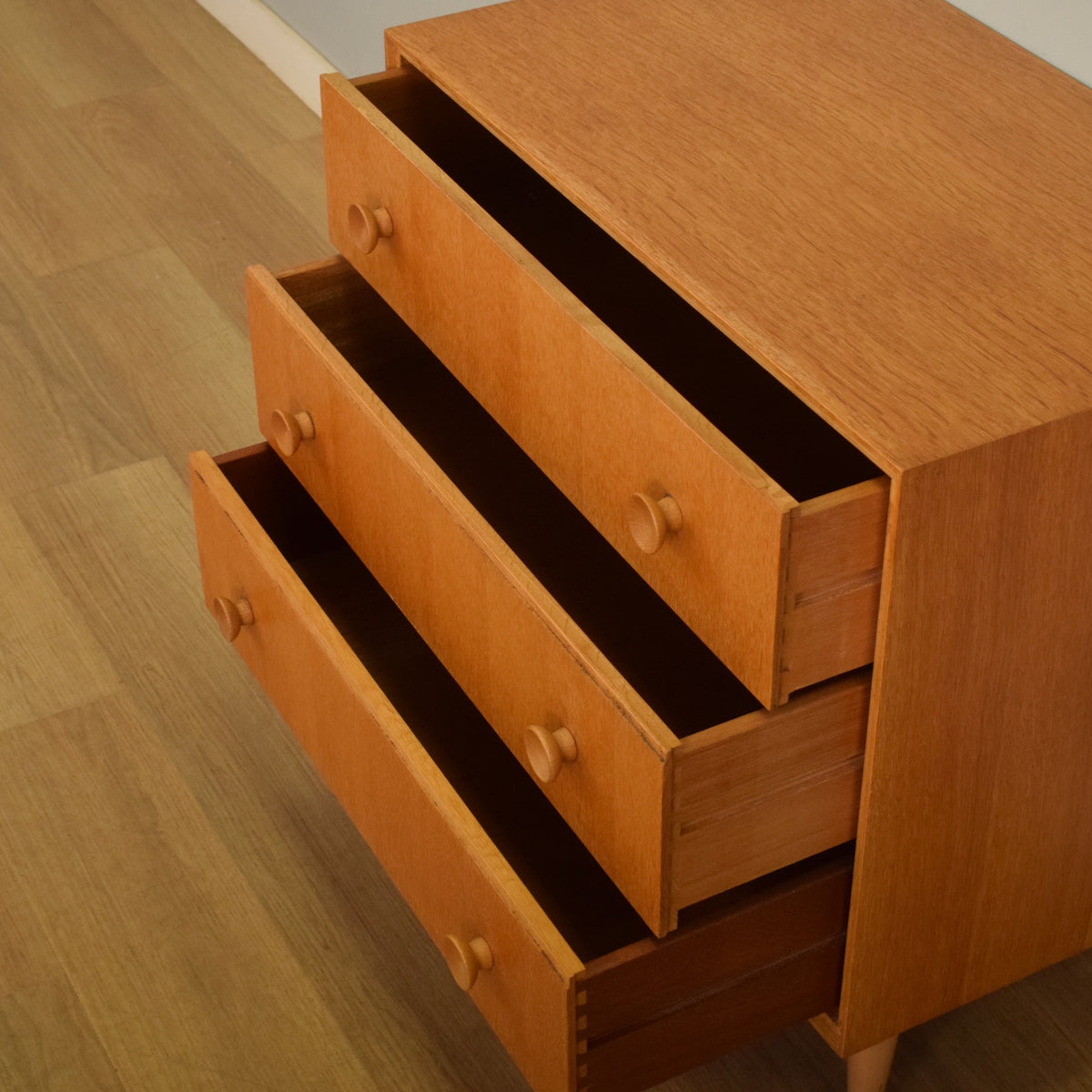Mid-Century Chest of Drawers