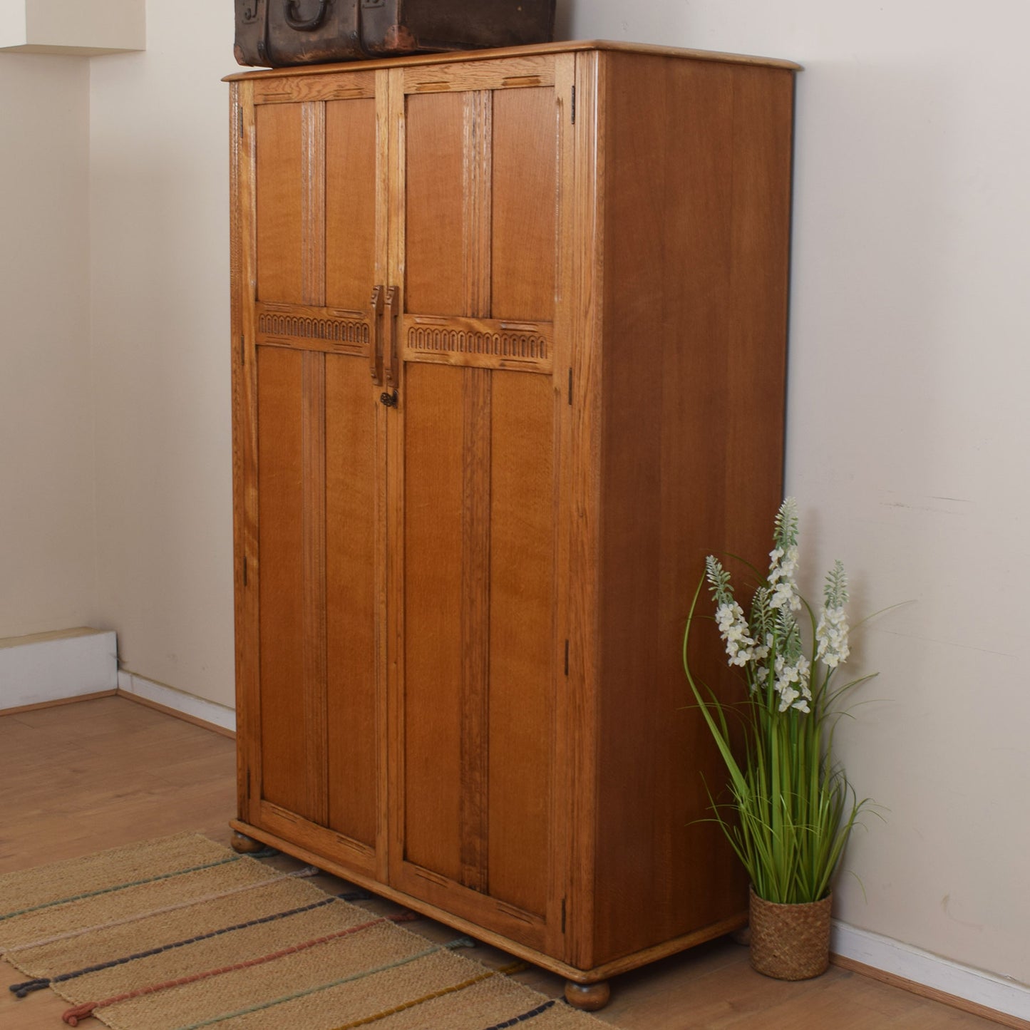 Large Priory Wardrobe