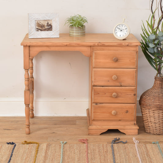Pine Desk