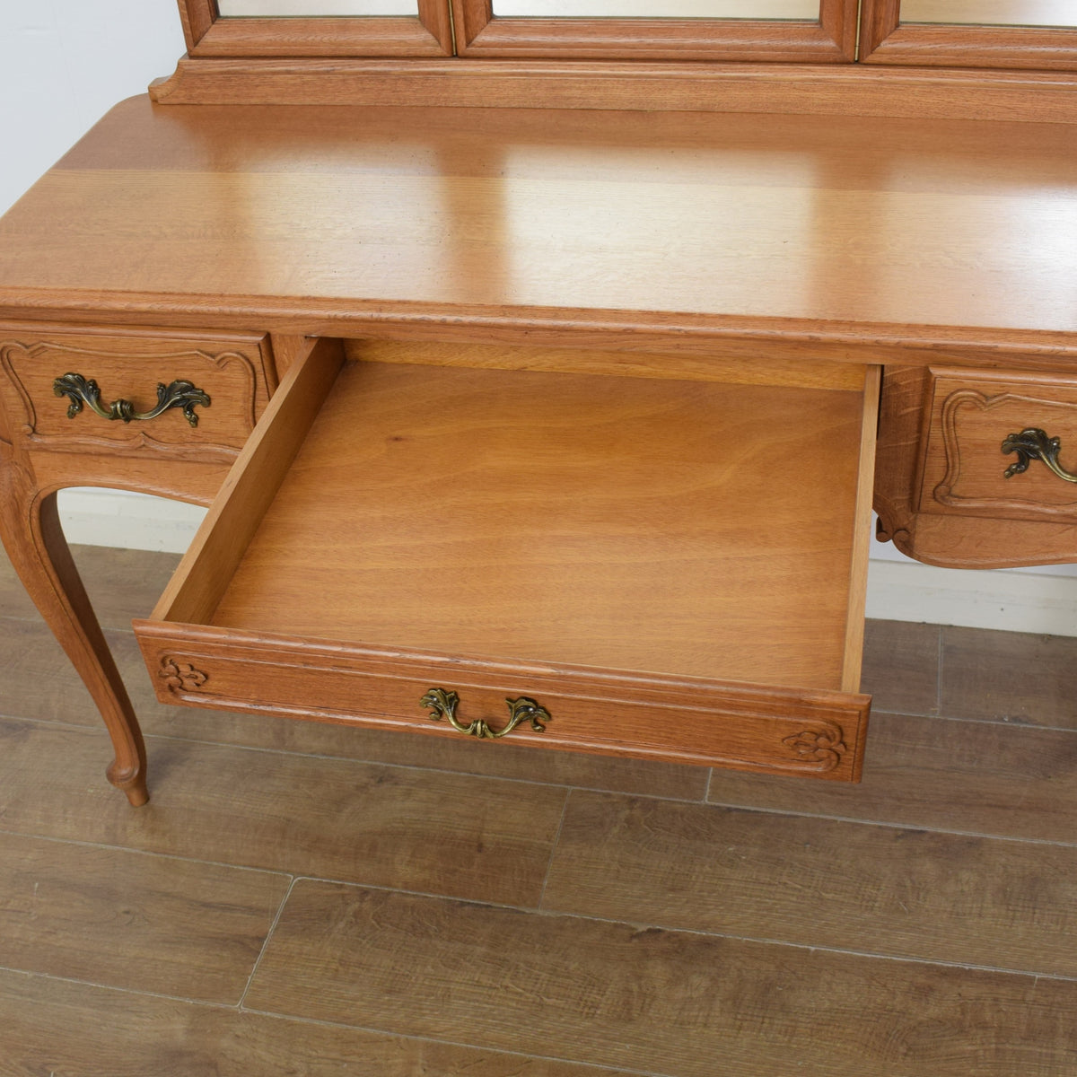 French Dressing Table