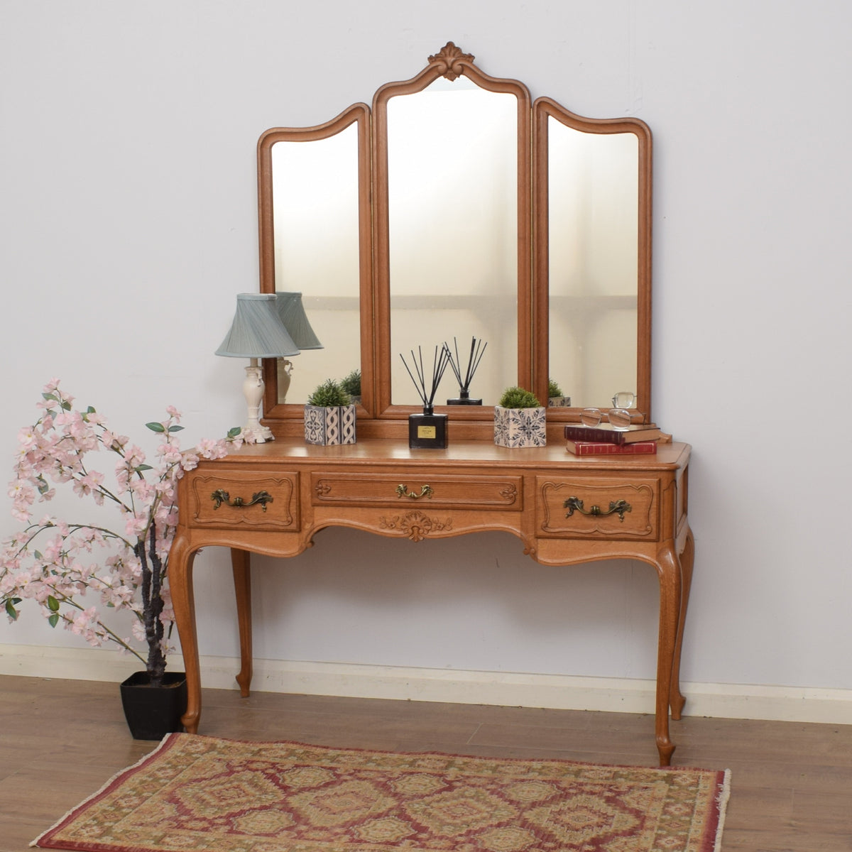 French Dressing Table