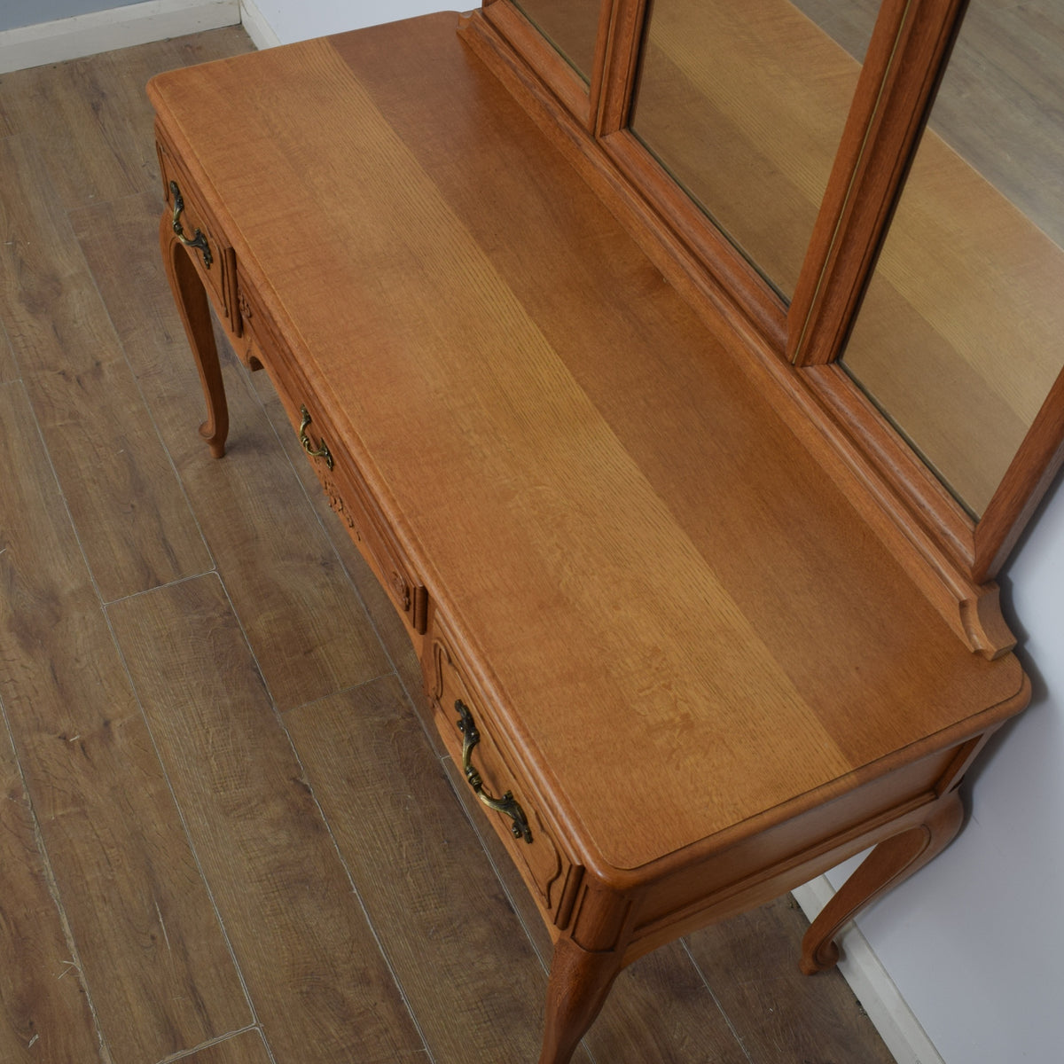 French Dressing Table