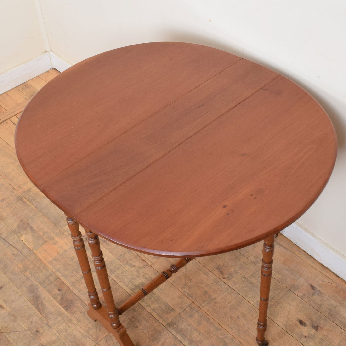 Drop Leaf Tea Table