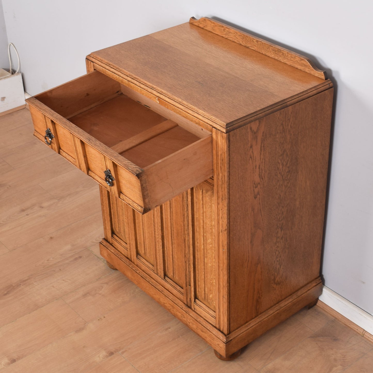 Small Oak Cabinet