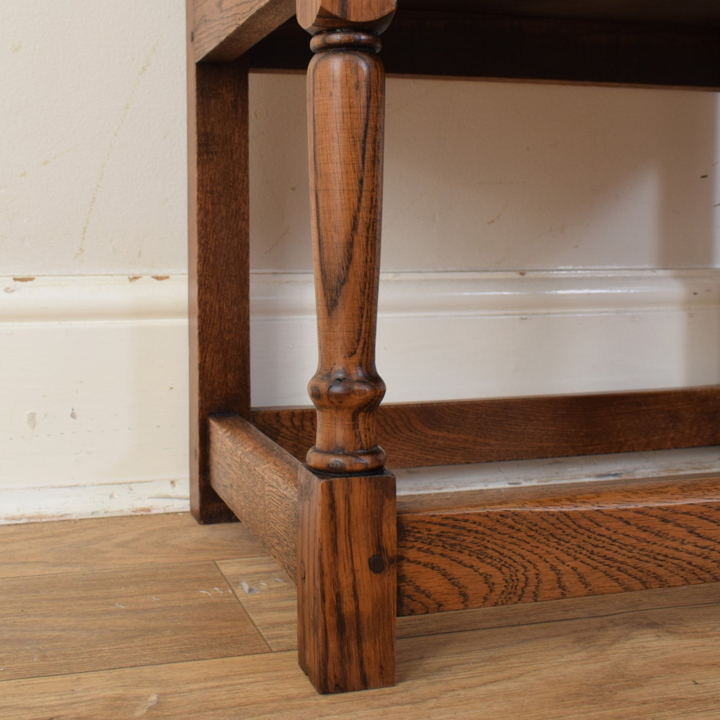 Small Oak Cabinet