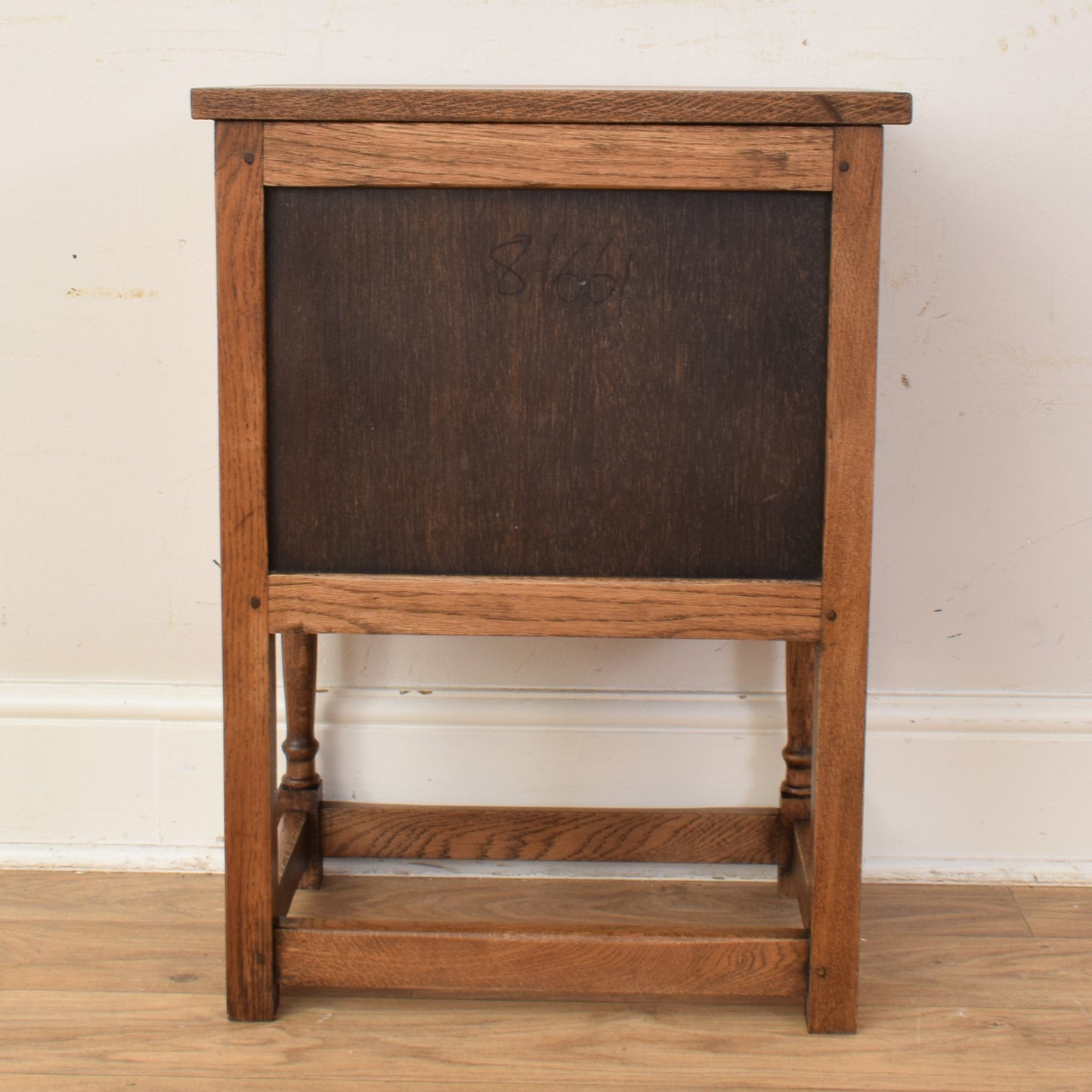 Small Oak Cabinet