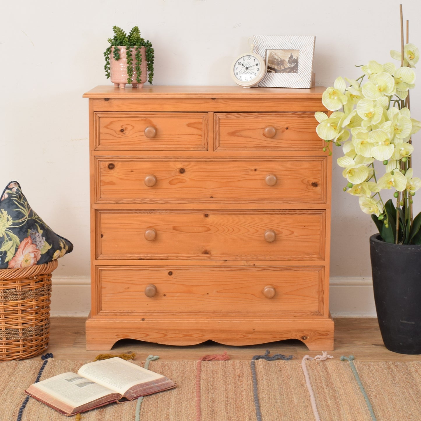 Pine Chest Of Drawers