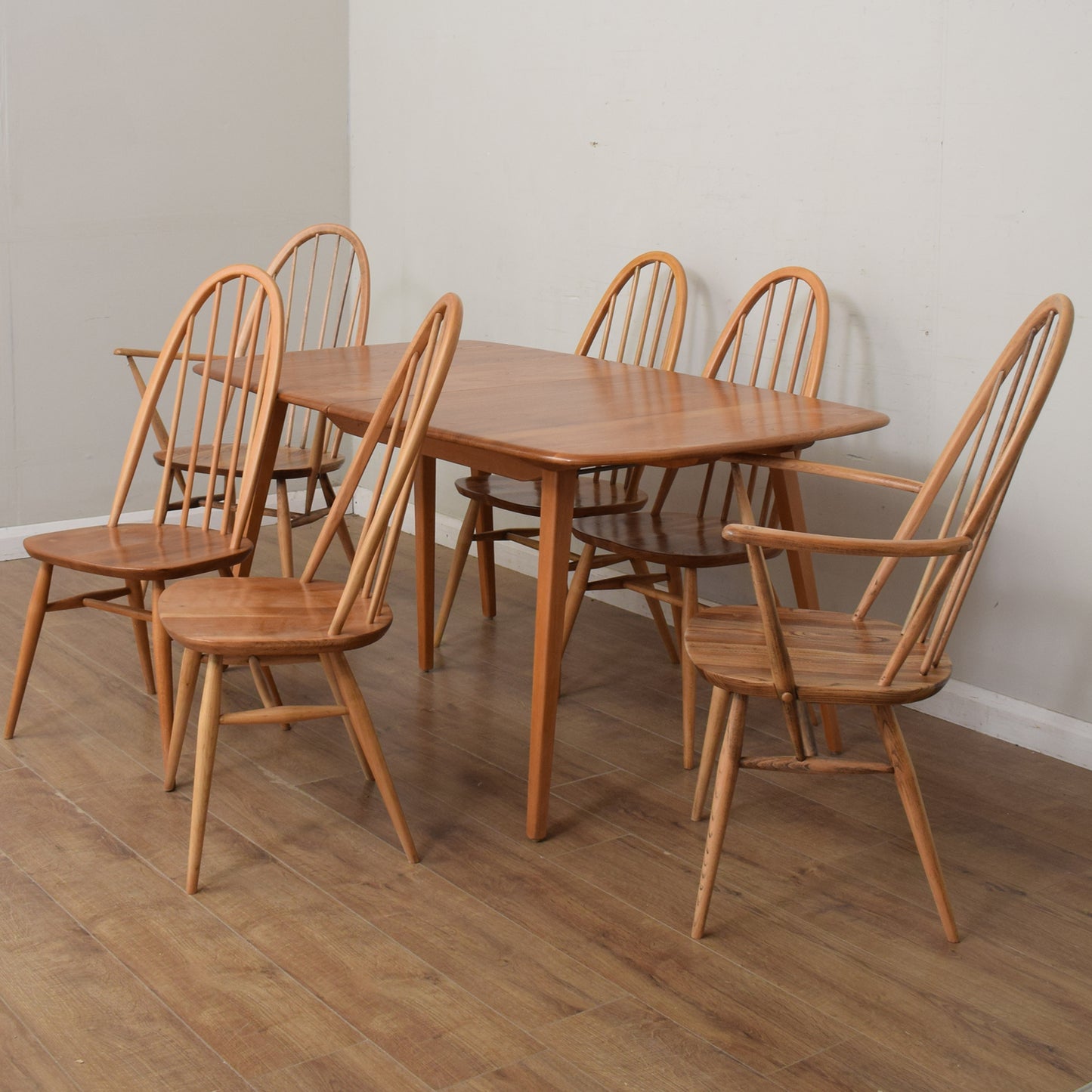 Ercol Windsor Grand Plank Table And 8 Chairs