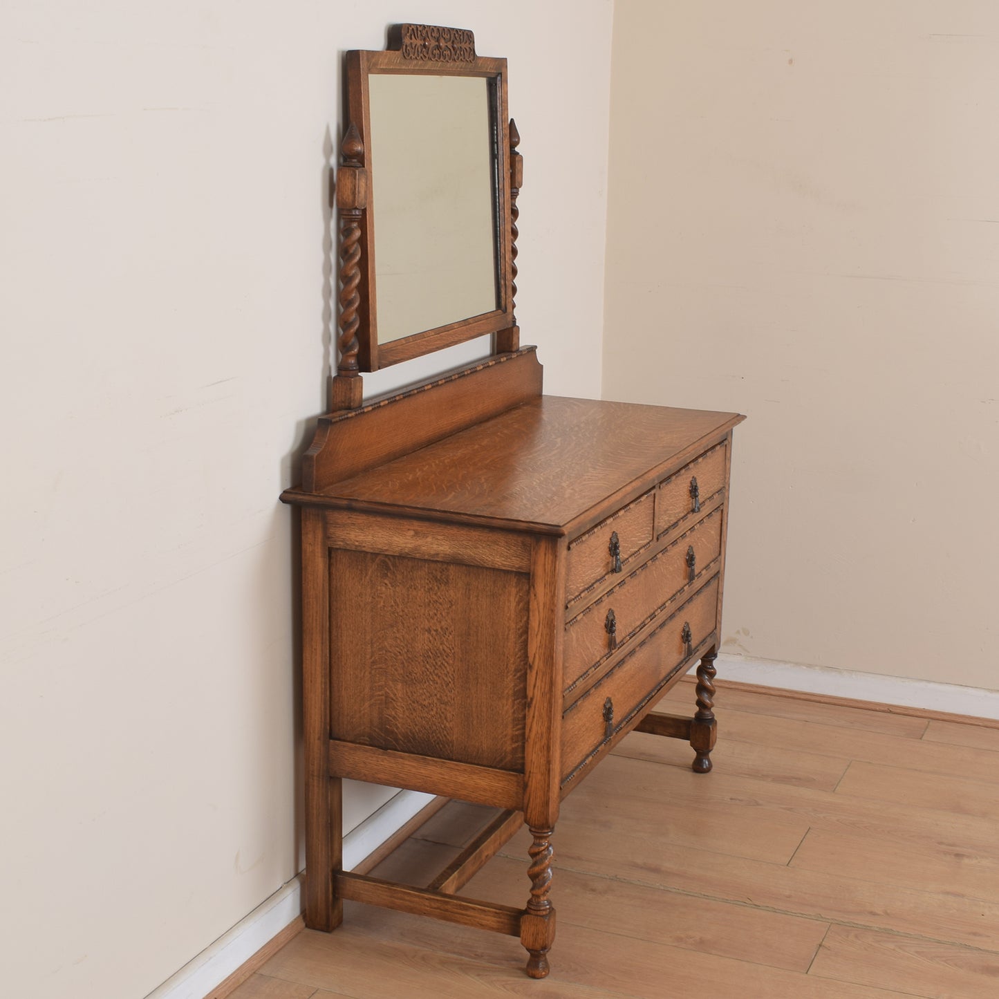 Barley Twist Dressing Table