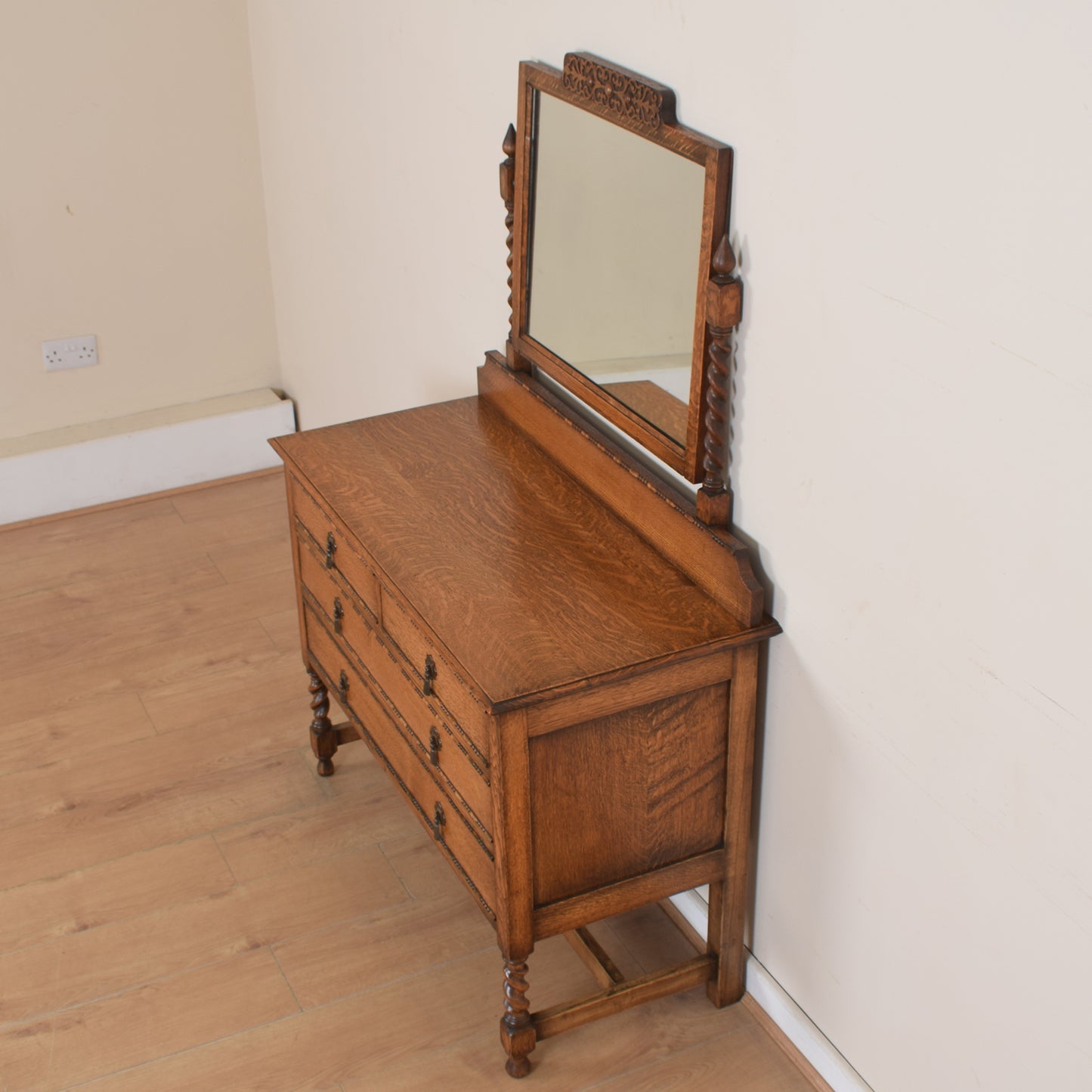 Barley Twist Dressing Table