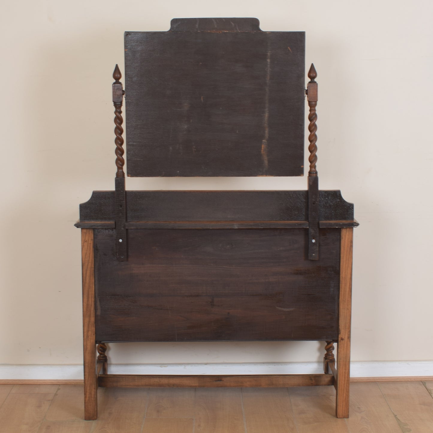 Barley Twist Dressing Table