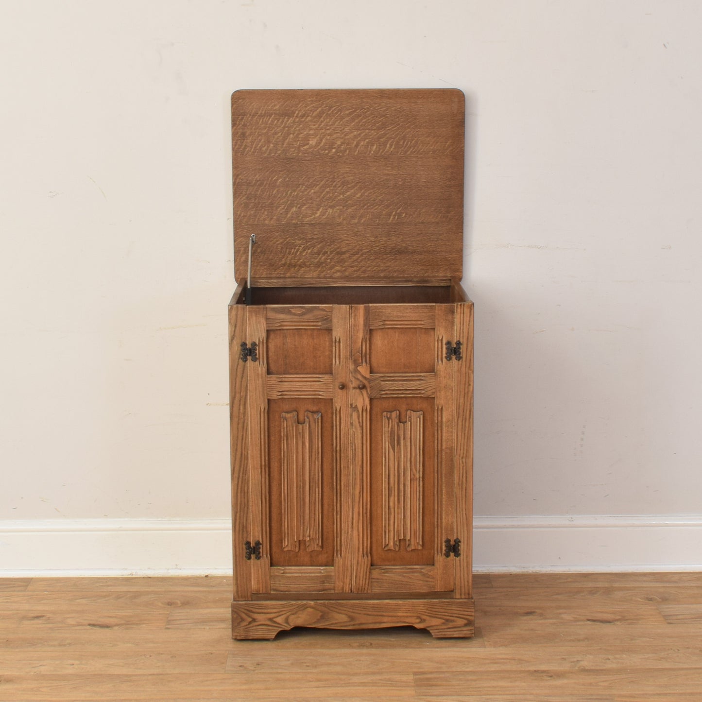 Priory Media Cabinet